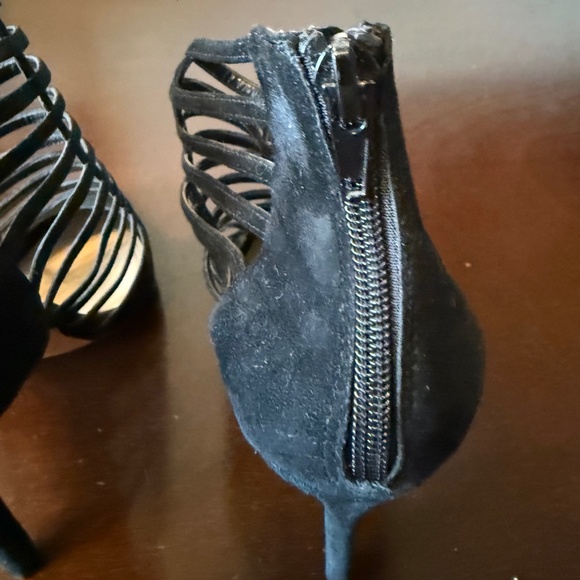 Steve Madden “Prowler” Black Suede Leather Cage High Heels - Size 9M - Picture 7 of 10